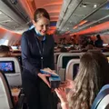 Pizza a bordo: Azul anuncia serviço em voos que partem do Brasil imagem