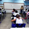 Professores terão novas gratificações e ajuda com mais da metade do salário imagem
