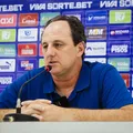 Ceni chama estádio do Botafogo de campo neutro e faz desabafo: "Não entendo" imagem