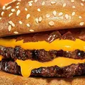 Seu boleto vale lanche: Burger King troca dívida por hambúrguer grátis na Bahia imagem