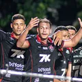 "Toque" de Jair Ventura fez Vitória voltar a vencer, aponta Zé Marcos imagem
