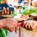 Vale-refeição e alimentação terão teto fixado e mudança para maquininhas imagem