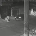 Vídeo: grávida de gêmeos é atropelada por carro em alta velocidade imagem