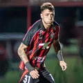 Lesão de Renzo López é séria e fará Vitória se mexer no mercado imagem