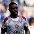 Vitória perde mais um titular na defesa para decisão contra o Inter imagem