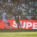 Vitória aumenta risco de rebaixamento após derrota para o Vasco imagem