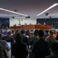 STF decide hoje se mantém cassação de Carla Zambelli imagem
