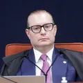 STF: Zanin segue Moraes e defende condenação de réus do núcleo 3 imagem
