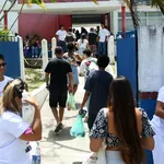 “Foi herói”: motoboy abre mão da corrida para salvar estudante no Enem - Imagem