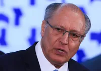 Com Lula fora, Alckmin nomeia novo ministro filiado ao seu partido