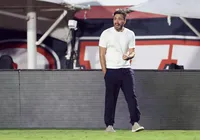 Ancelotti elogia torcida do Vitória e "ambiente bonito" do Barradão