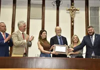 Carballal e Raul Jungmann são homenageados na Alba imagem