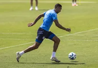 David Duarte treina e pode reforçar o Bahia diante do Flamengo imagem