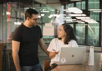 Empresa abre vagas de estágio 100% home office com R$ 3 mil em benefícios imagem