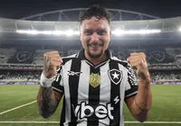 Ex-Bahia se empolga em comemoração e perderá jogo contra o Vitória