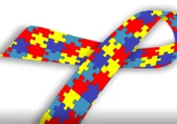Família de criança com autismo denuncia desamparo em Serra Preta