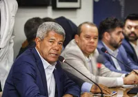 Jerônimo diz estar abalado por operação no Rio e defende PEC da Segurança imagem