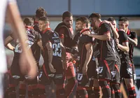 Jogador do Vitória celebra acesso de clube à Série B: "Isso é Náutico"