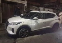 Mãe e filha são fuziladas dentro de carro com mais de 20 tiros