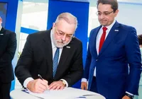 Marco histórico: Augusto Aras é primeiro ex-PGR a se filiar ao Conamp imagem