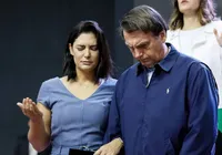 Bolsonaro pediu a Deus para morrer, revela Michelle imagem
