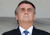 Moraes nega pedido e mantém prisão domiciliar de Bolsonaro por risco de fuga imagem