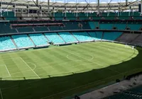 O segredo por trás do gramado impecável da Fonte Nova em Bahia x Inter imagem
