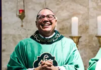 Padre morto em desabamento de laje recebe homenagem de Arquidiocese imagem