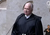 Fachin manda recado aos Poderes e pede confiança para Justiça funcionar imagem