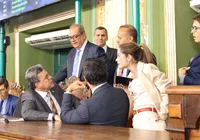 Salvador: Câmara decide futuro de professores e R$ 95 mi dos 'amarelinhos'