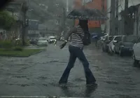 Salvador registra em 12 horas mais chuva que o esperado para todo mês imagem