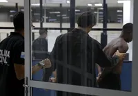 Sete líderes do CV vão para prisões federais após megaoperação no Rio imagem