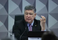 INSS: 'Defende vagabundo': deputado sobe tom contra senadora na CPMI imagem