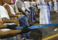 Em evento com ministro de Lula, Bruno promete reforço a ambulantes no Carnaval