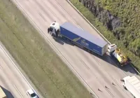 Caminhoneiro é sequestrado e ameaça de bomba fecha Rodoanel imagem