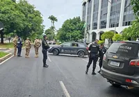 Ameaça de bomba e explosão com 30 vítimas causam caos em Brasília