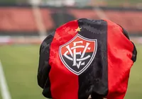Ex-Vitória faz gol por Seleção e é eleito esportista do ano imagem