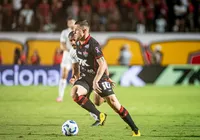 Vitória vence Ceará e volta a respirar na luta contra o rebaixamento imagem