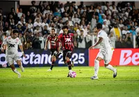Fim de tabu! Vitória vence o Santos e segue vivo na luta contra o Z-4