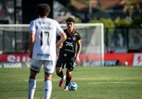 Vitória perde para o Vasco em jogo com sete gols e duas viradas no Rio imagem