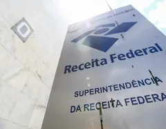 Receita Federal faz alerta sobre cartão de crédito e novas diretrizes - Imagem