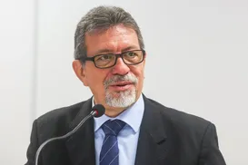 Florence, Luis Dulci e Josias Gomes participam do 2º seminário da CNB - Imagem
