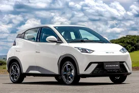 BYD dá descontos de até R$ 60 mil e tem carro por menos de R$ 100 mil - Imagem