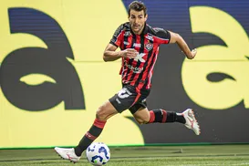 Cáceres enaltece AeroNego e indica Vitória forte mentalmente - Imagem