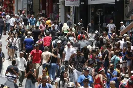 Homens têm 4 vezes mais chances de morrer antes dos 25 anos que as mulheres - Imagem