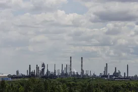 Crise no Polo Petroquímico! O que fazer? - Imagem