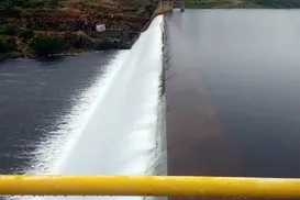 'Gato' causa grande vazamento e deixa cidades da Bahia sem água - Imagem