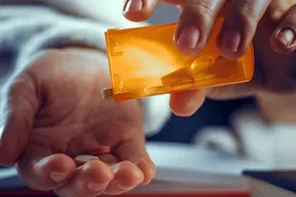 Menino de 2 anos morre após erro de vírgula em receita médica - Imagem