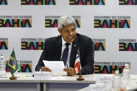 Jerônimo sobre prisão de Bolsonaro: “Não é hora de comemorar” - Imagem