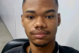 Jovem de 22 anos morre afogado na Praia de Jaguaribe - Imagem